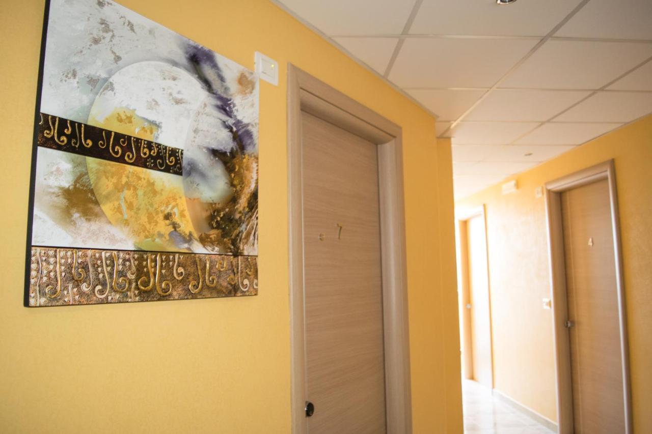 Hotel Ginevra Poggiomarino エクステリア 写真