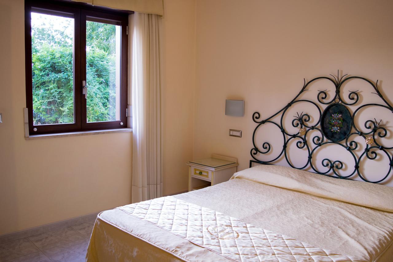 Hotel Ginevra Poggiomarino エクステリア 写真